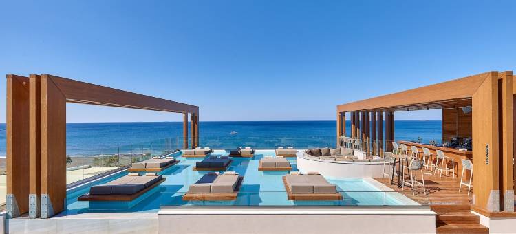 宽阔桑塔纳海滩酒店(Enorme Santanna Beach)图片