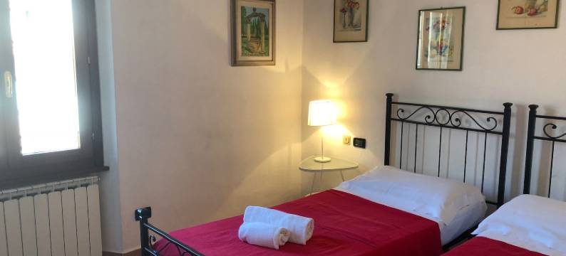 韦鲁迪尼一号公寓(Vellutini Number One)图片