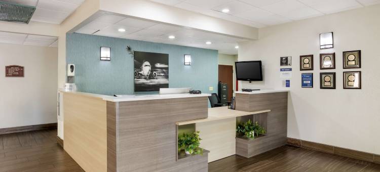 斯普林菲尔德机场贝斯特韦斯特优质酒店(Best Western Plus Springfield Airport Inn)图片