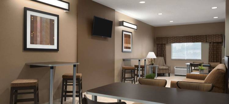 费尔蒙特温德姆麦客达套房酒店(Microtel Inn & Suites by Wyndham Fairmont)图片