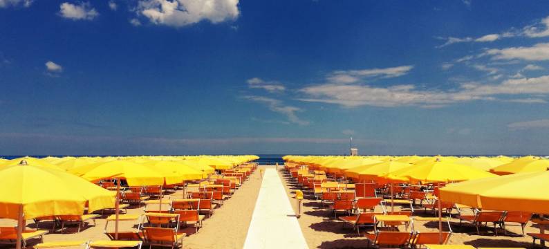 但丁家庭海滩度假村(Hotel Dante Family Spa Resort)图片