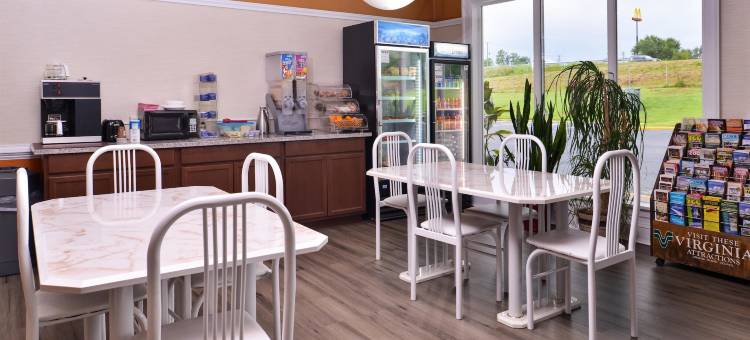 里士满南部美洲最佳价值酒店(Americas Best Value Inn-Richmond South)图片