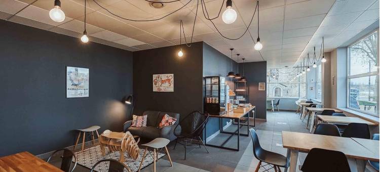 泽瑙公寓酒店纳韦尔卢瓦尔码头(Zenao Appart Hôtel Nevers Quai de Loire)图片