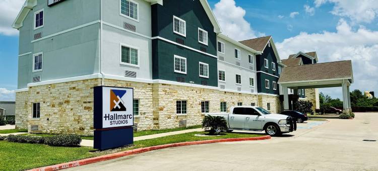 霍尔马克开间(Hallmarc Studios)图片