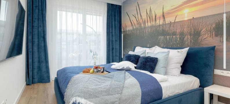 迪兹诺夫河景泳池公寓(Apartment by Dziwna River with Spa & Pool)图片