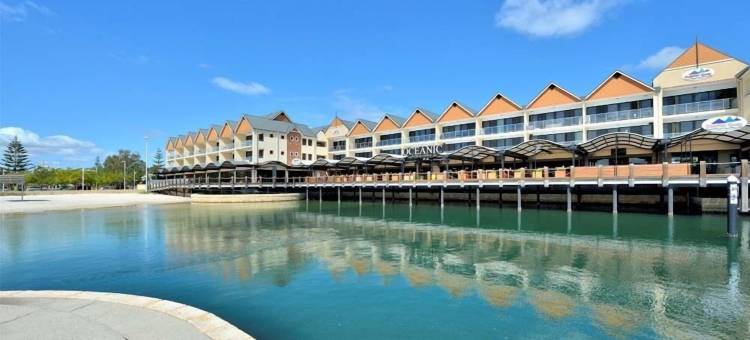 海豚码头公寓(Dolphin Quay Apartments)图片