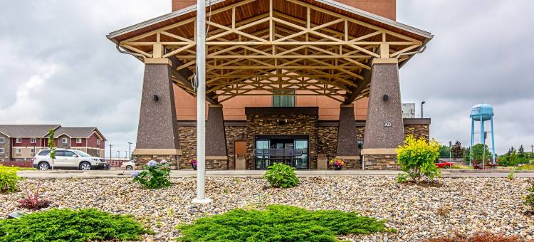 迈诺特索尼斯塔精品酒店(Sonesta Essential Minot)图片