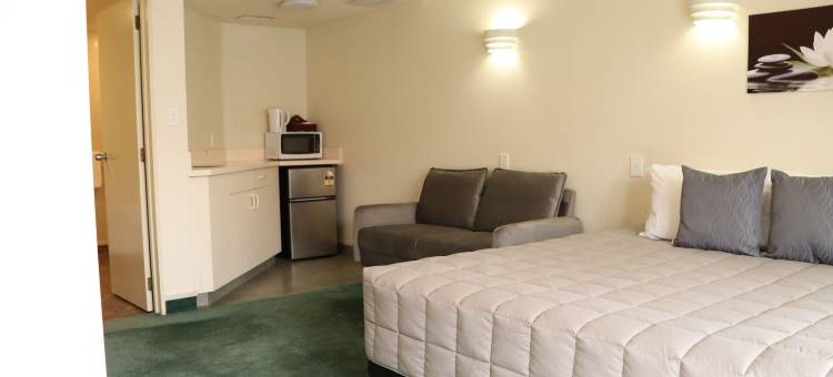 BK喷泉苑汽车旅馆(BK's Fountain Court Motel)图片