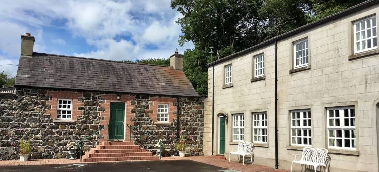 巴利斯库利恩公园庭院小屋(Ballyscullion Park Courtyard Cottages)图片