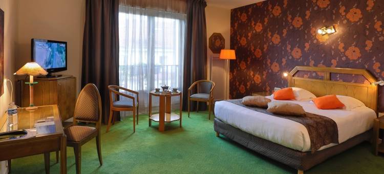 伯纳和克莱德斯尚普之家酒店(Logis Burnel Et la CLE des Champs)图片