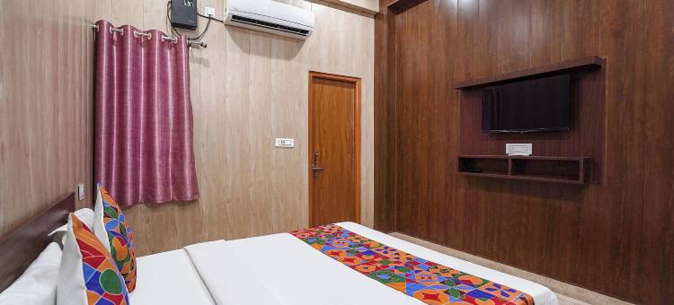 Fabhotel Rk 达姆(Fabhotel Rk Dham)图片