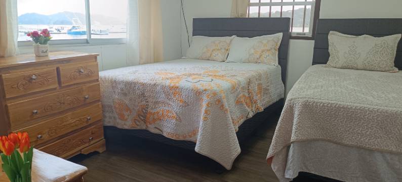 香蕉湾码头酒店(Banana Bay Marina)图片