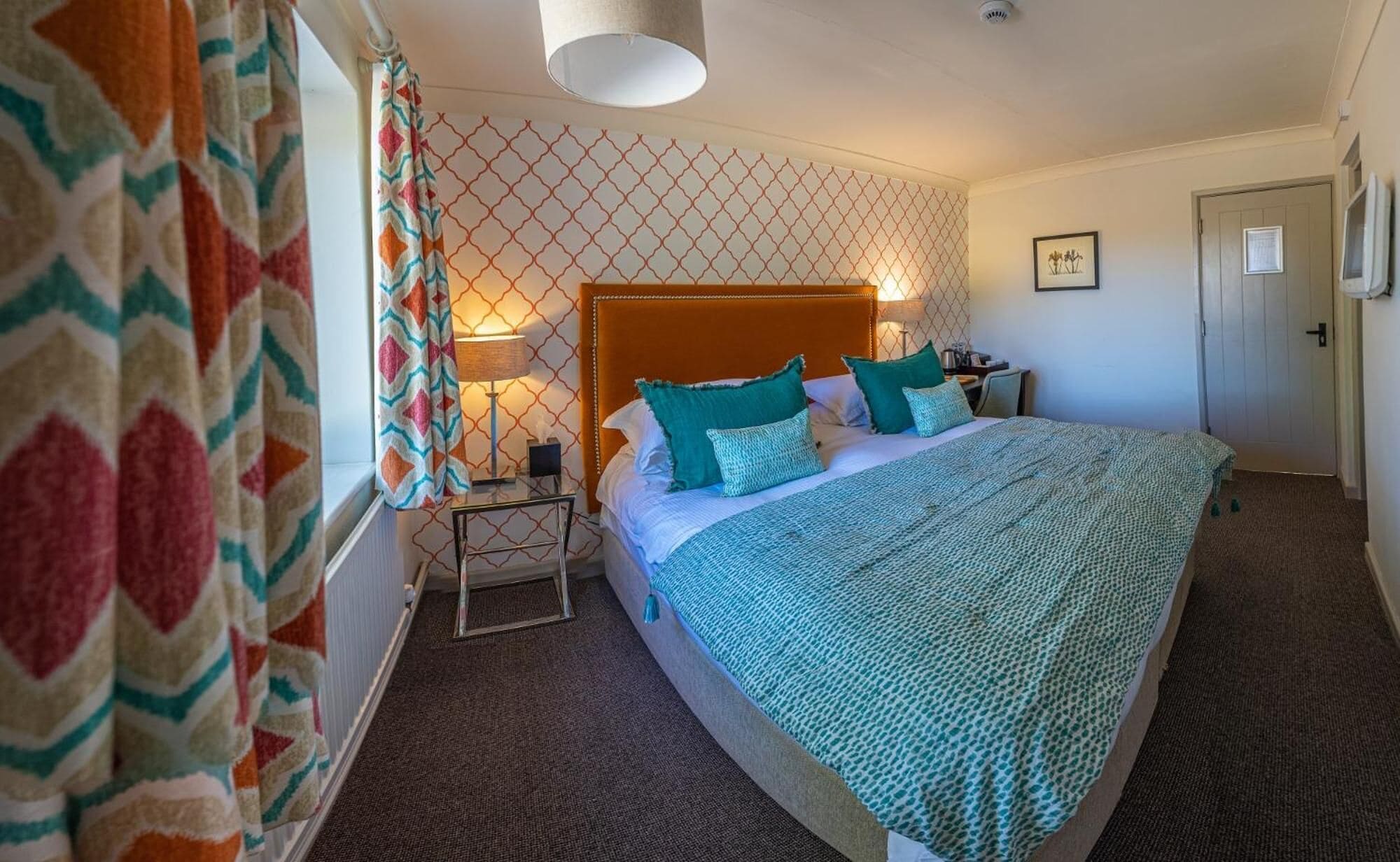 The Hawk InnHotel Overview