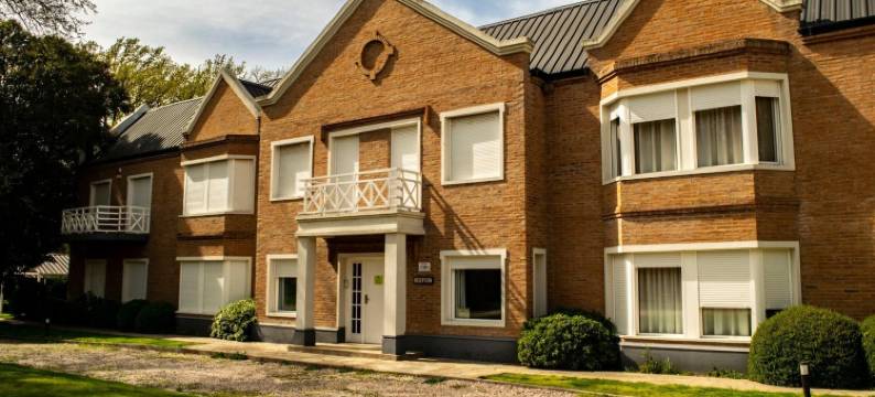 罗布林斯公寓酒店(Los Robles Apart Hotel)图片