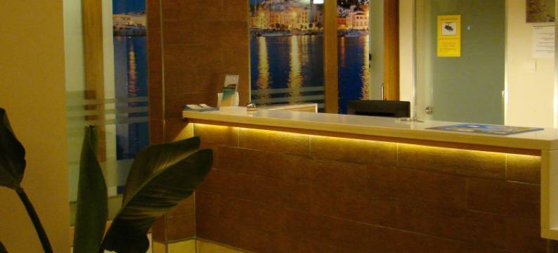 弗莱明50号公寓式酒店 - 限成人(Aparthotel Fleming 50 - Adults Only)图片