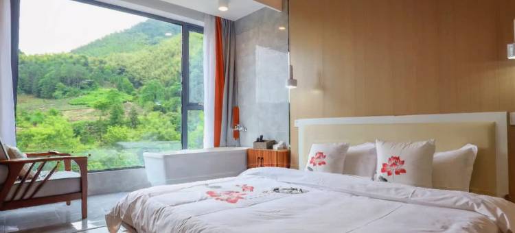 溪上陌下·新中式180°轻奢设计师亲子度假美宿(水墨汀溪风景区店)图片