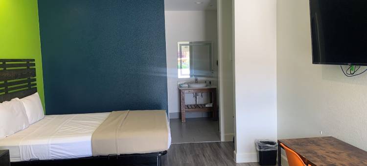 休斯顿格林斯波恩特签名酒店(Signature Inn Houston Greenspoint)图片