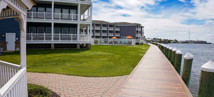 钦科蒂格岛海湾舒适套房度假村(Comfort Suites Chincoteague Island Bayfront Resort)图片