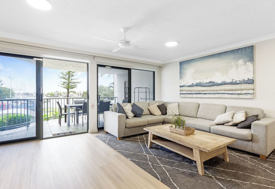 Riverdance Apt. 7 Hotel Overview