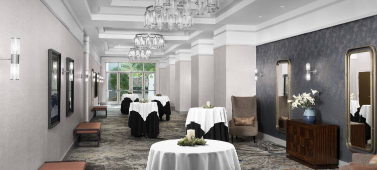 亚特兰大肯纳瑟城镇中心希尔顿安泊酒店(Embassy Suites by Hilton Atlanta Kennesaw Town Center)图片