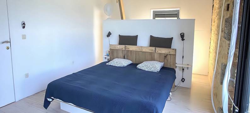 Spacious Holiday Home with Private Garden图片