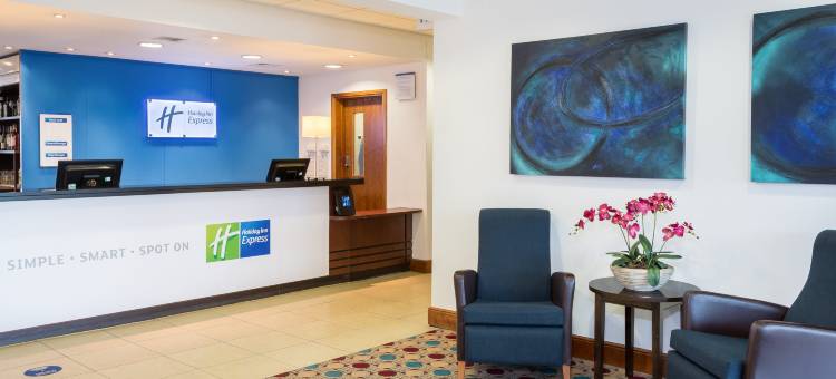 布伦特里智选假日酒店(Holiday Inn Express Braintree)图片