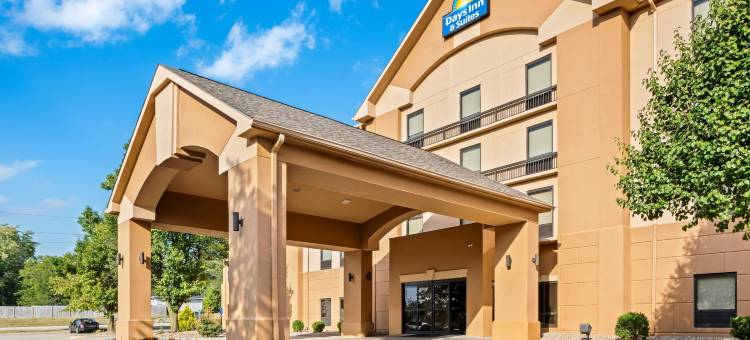 锡达拉皮兹戴斯套房酒店(Days Inn & Suites by Wyndham Cedar Rapids)图片