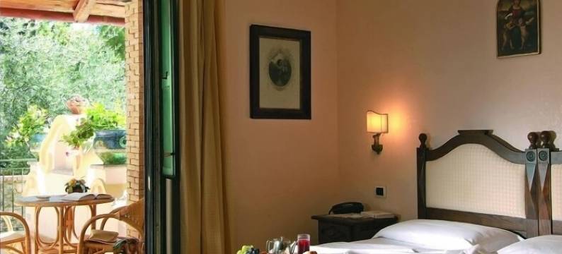 戴尔梅拉维格力别墅酒店(Hotel Villa Delle Meraviglie)图片