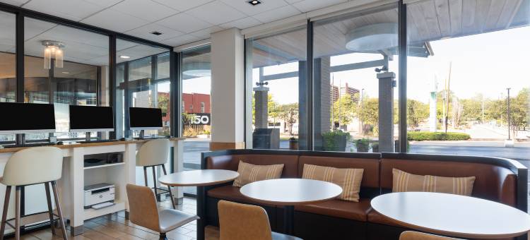 Holiday Inn 纳什维尔范德比尔特(DWTN)(Holiday Inn Nashville-Vanderbilt (Dwtn))图片