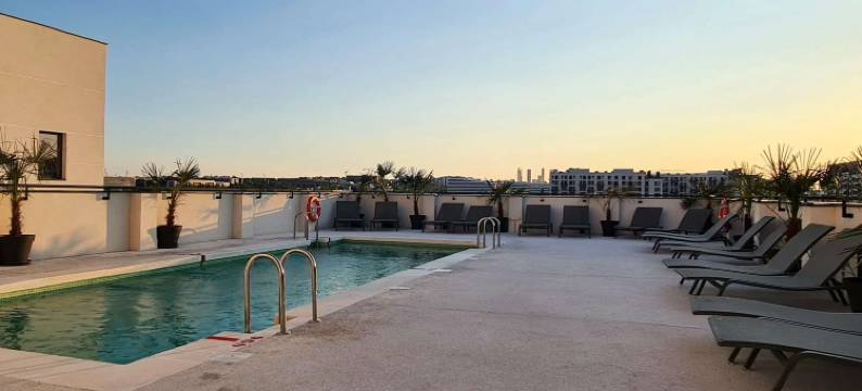 宜必思尚品马德里机场瓦尔德贝巴斯酒(Ibis Styles Madrid Airport Valdebebas)图片