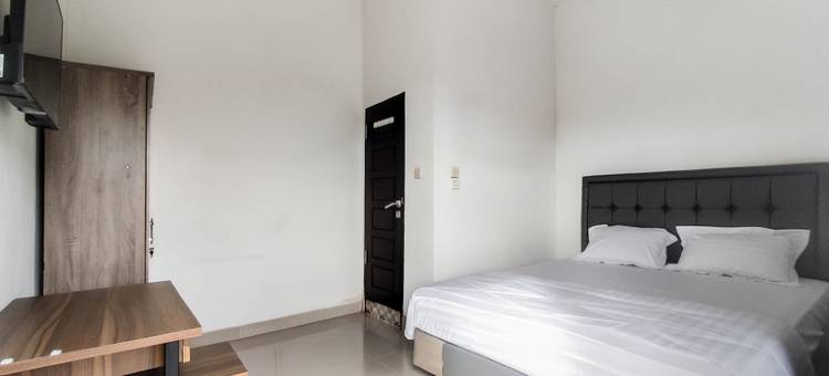 RedDoorz at Qaireen Living Jambi图片