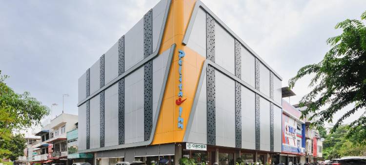 红多兹酒店-近巴淡岛名古屋山购物中心5号(Reddoorz Near Nagoya Hill Mall Batam 5)图片