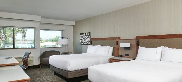 福乐顿市希尔顿逸林酒店(Doubletree by Hilton Fullerton)图片