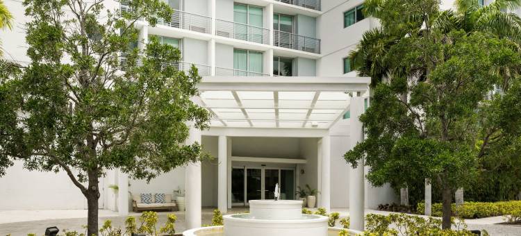 马里泰姆劳德代尔堡机场&邮轮港酒店(Maritime Hotel Fort Lauderdale Airport & Cruiseport)图片