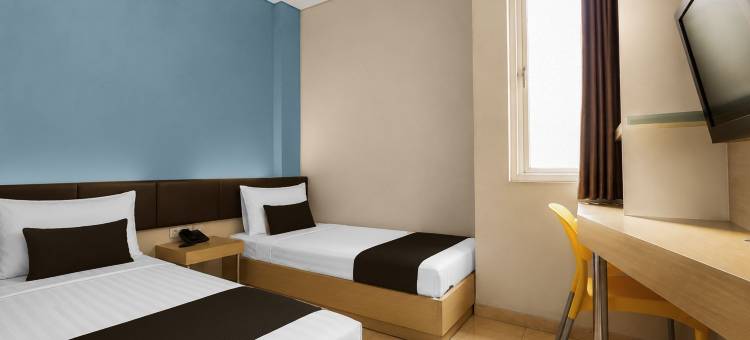 苏拉巴亚橡树镇屋酒店(Townhouse Oak Hotel Niaga Surabaya)图片