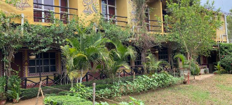 明亮村庄度假村(Roshnai Village Resort)图片