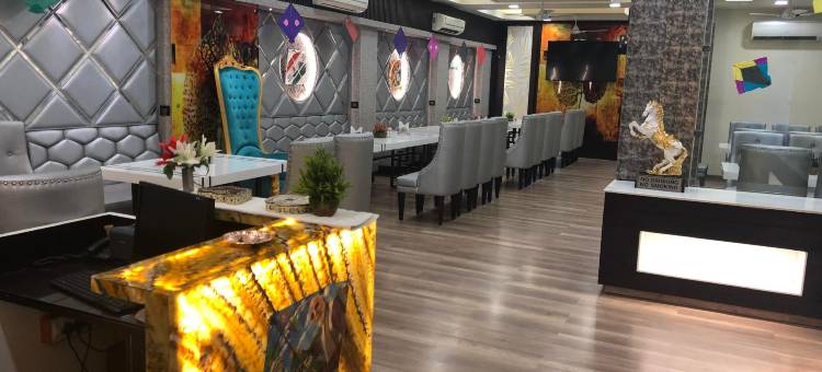 纳朗酒店(Narang Hotel)图片