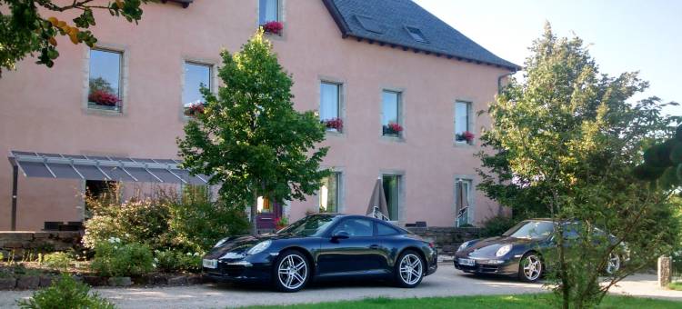 拉费米的博兰酒店(HÔTEL la Ferme de Bourran Rodez - Parking privé Gratuit)图片
