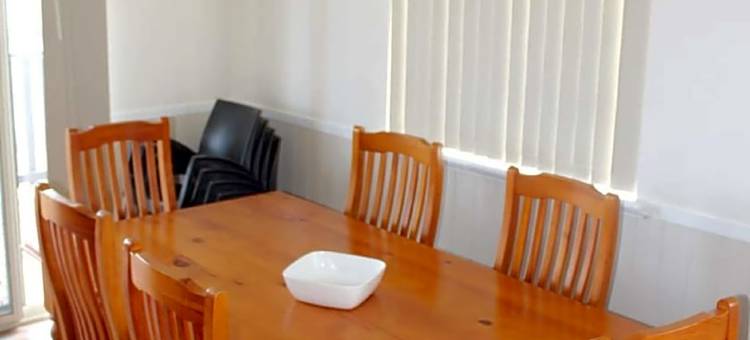 卡罗文公园比莱尔酒店(Belair Gardens Caravan Park)图片