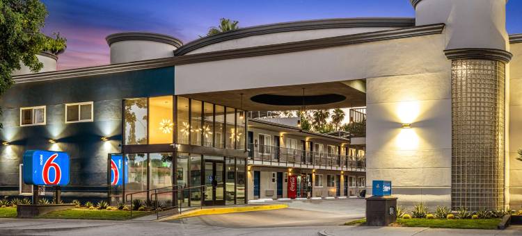 加利福尼亚阿纳海姆- 会议中心 6号汽车旅馆(Motel 6 Anaheim, CA - Convention Center)图片