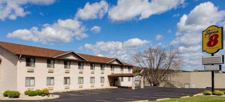 迪科拉速8酒店(Super 8 by Wyndham Decorah)图片