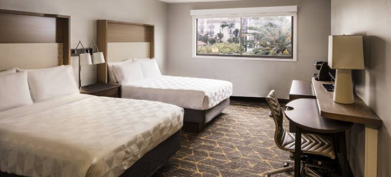 圣塔安那奥兰治郡机场假日酒店(Holiday Inn SANTA ANA-ORANGE CO. ARPT by IHG)图片