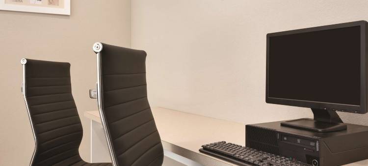 格林斯伯勒丽笙乡村套房酒店(Country Inn & Suites by Radisson, Greensboro, NC)图片