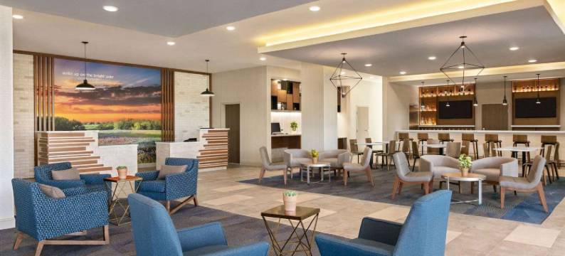 利蒙拉昆塔温德姆套房酒店(La Quinta Inn & Suites by Wyndham Limon)图片