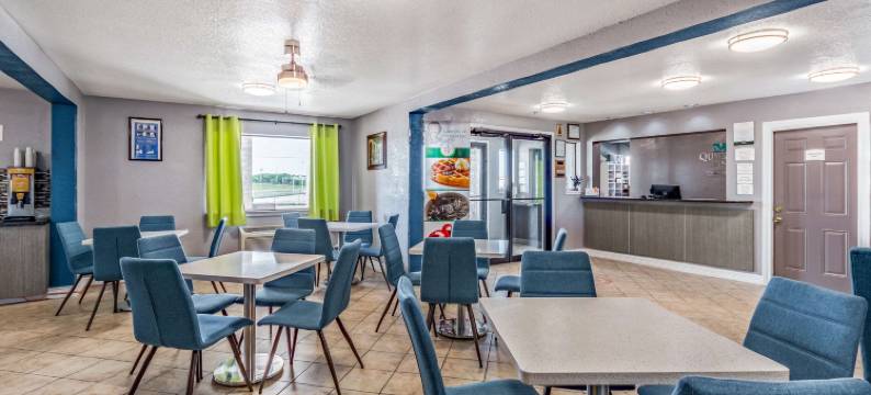 东 I-10 近佛斯特银行中心凯艺酒店(Quality Inn I-10 East Near Frost Bank Center)图片