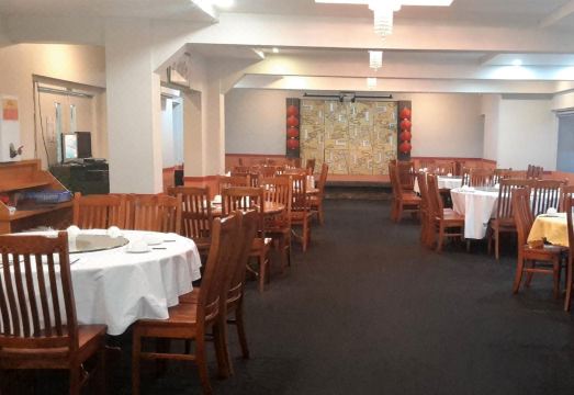 Aspree Motor Inn Hotel Overview