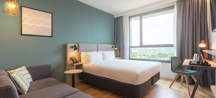 巴塞罗那圣库加特德尔巴列斯假日酒店(Holiday Inn Barcelona - Sant Cugat)图片