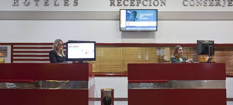 巴塞罗那参议员水疗伊鲁宁酒店(Ilunion les Corts Spa)图片