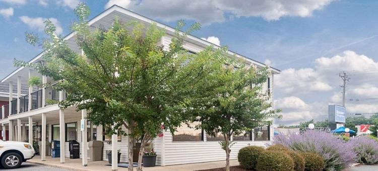 罗德威旅馆及套房 - (柏斯海滩)(Rodeway Inn & Suites)图片