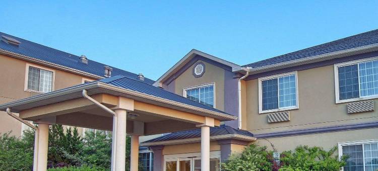 克里波恩菲布丽套房酒店(FairBridge Inn & Suites Cleburne)图片